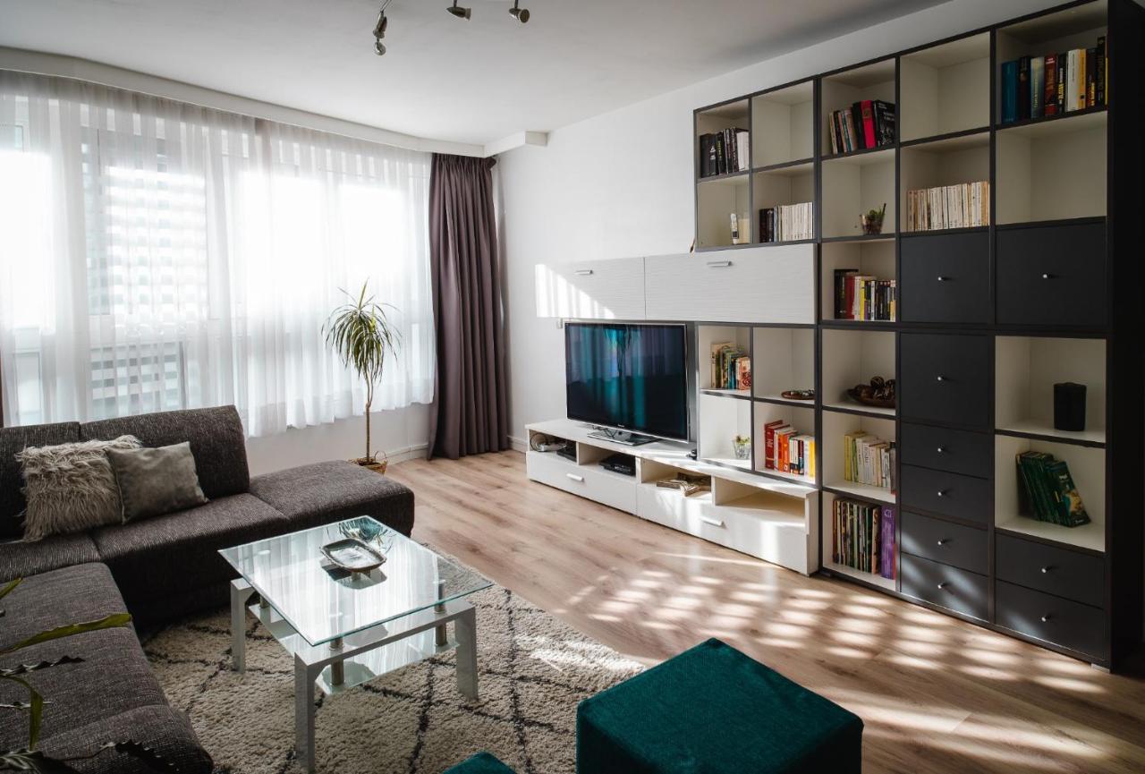 Midi-Suede Apartment Brussels Ngoại thất bức ảnh